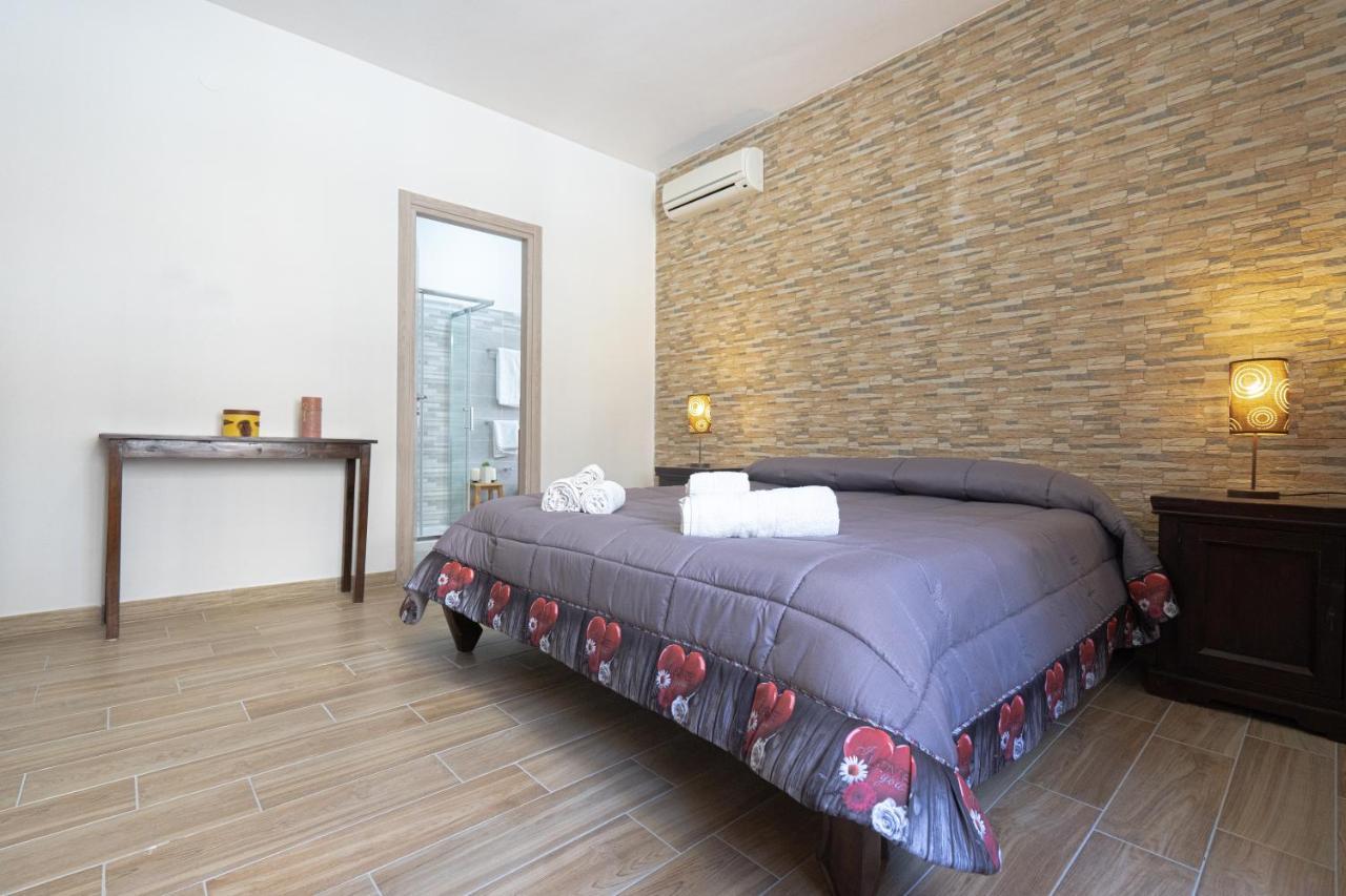 Lungomare Alghero 2 Minuti A Piedi Dalla Spiaggia Rosaria House Ngoại thất bức ảnh